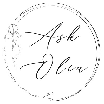 Το Ask Olia  γεννήθηκε μέσα από την ανάγκη της δημιουργίας ενός μαγικού παραμυθιού που θα επέτρεπε μικρούς και μεγάλους να εισέρχονται μέσα σε αυτό!